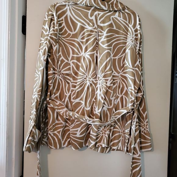 Jacket - Picture 4 of 4